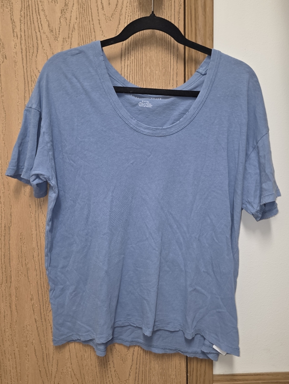 American Eagle Flowy Top
